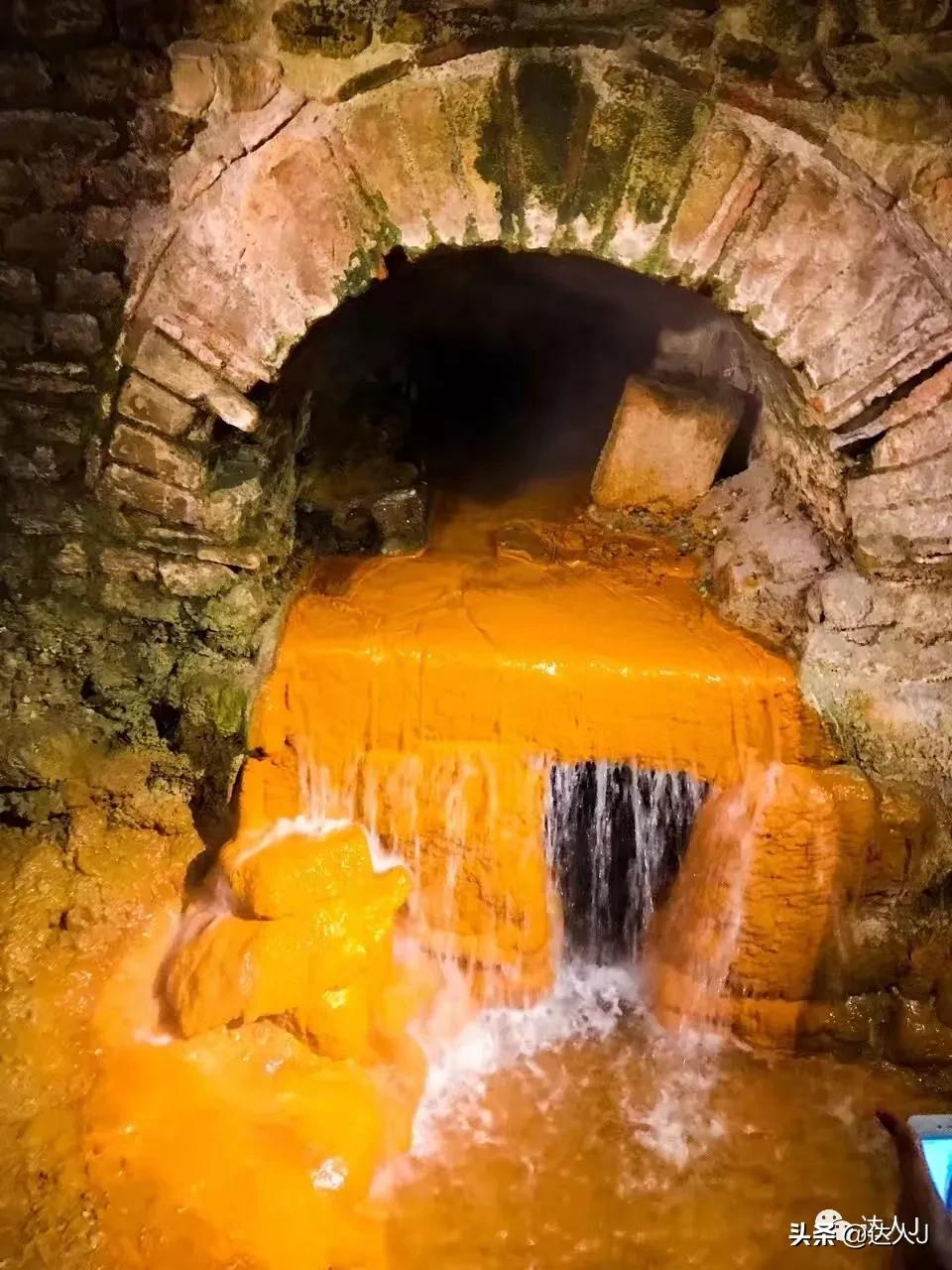 去全世界有名的地方泡温泉,全世界泡温泉