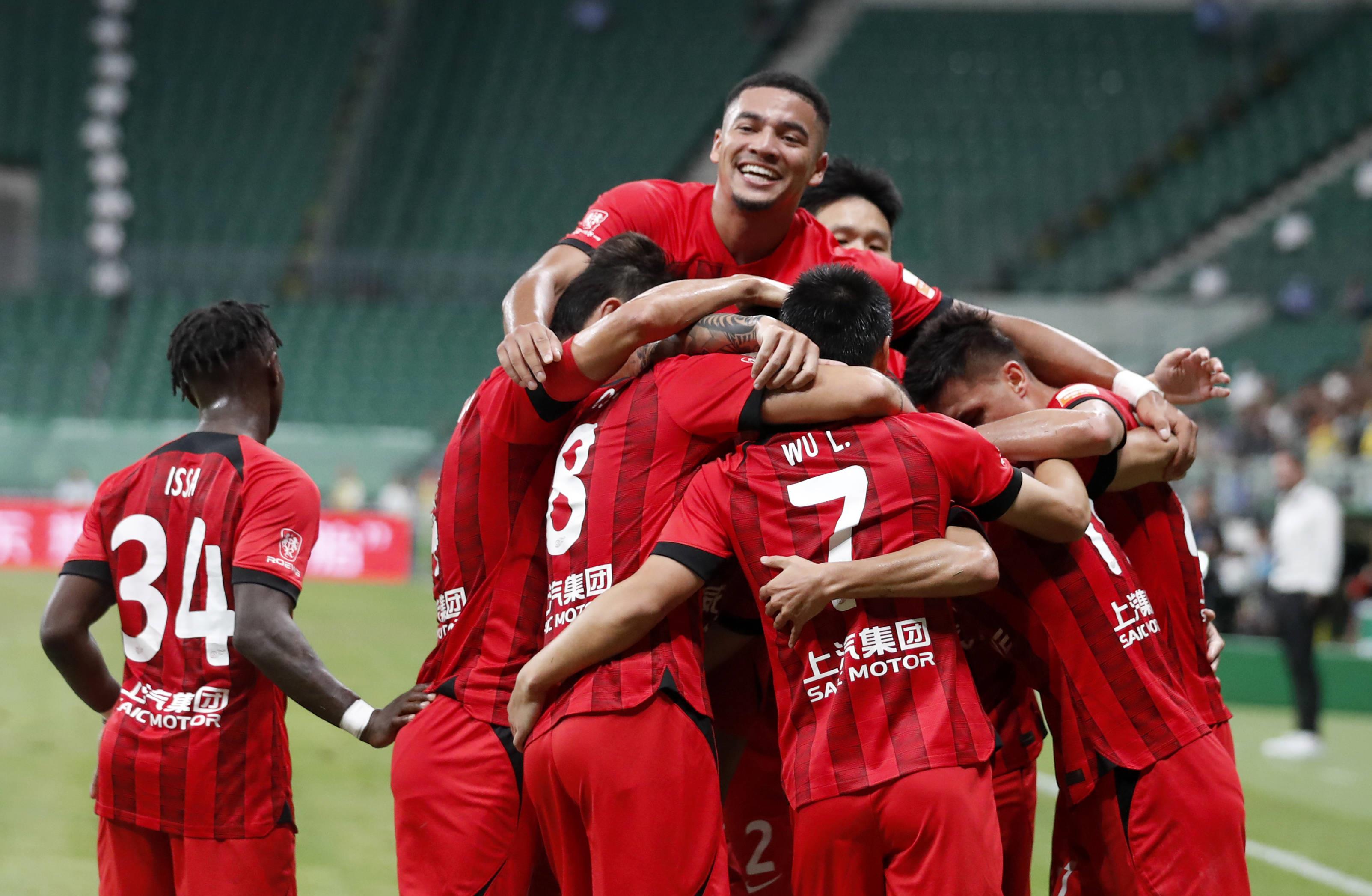 上海海港中超夺冠历程回顾,中超上海海港能提前六轮夺冠吗