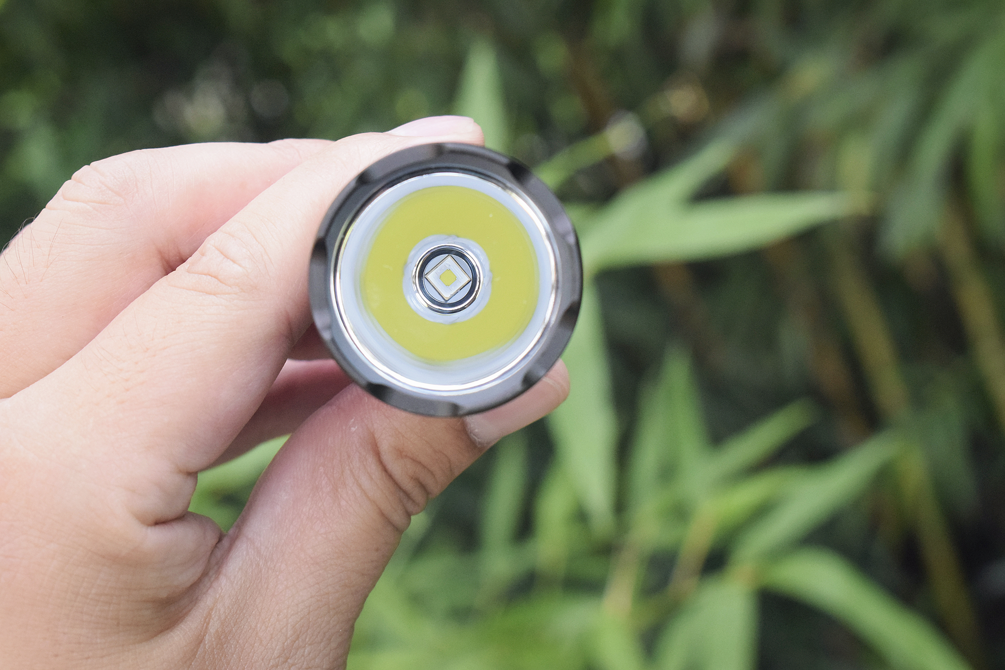 前行路上，有你相伴！在路上M9Pro2代远射手电体验