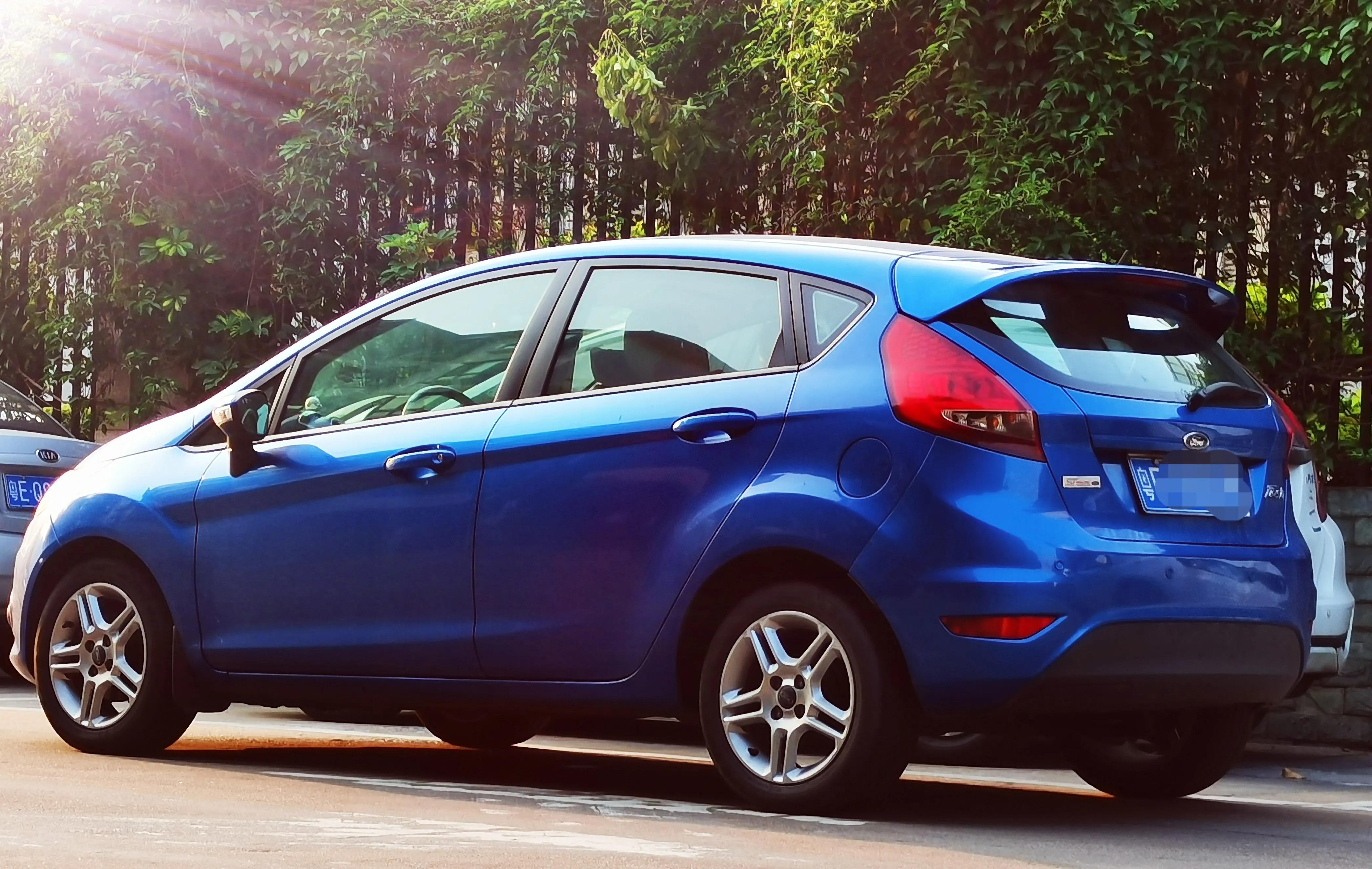 贴膜改色注意事项,汽车改色贴膜需要注意什么