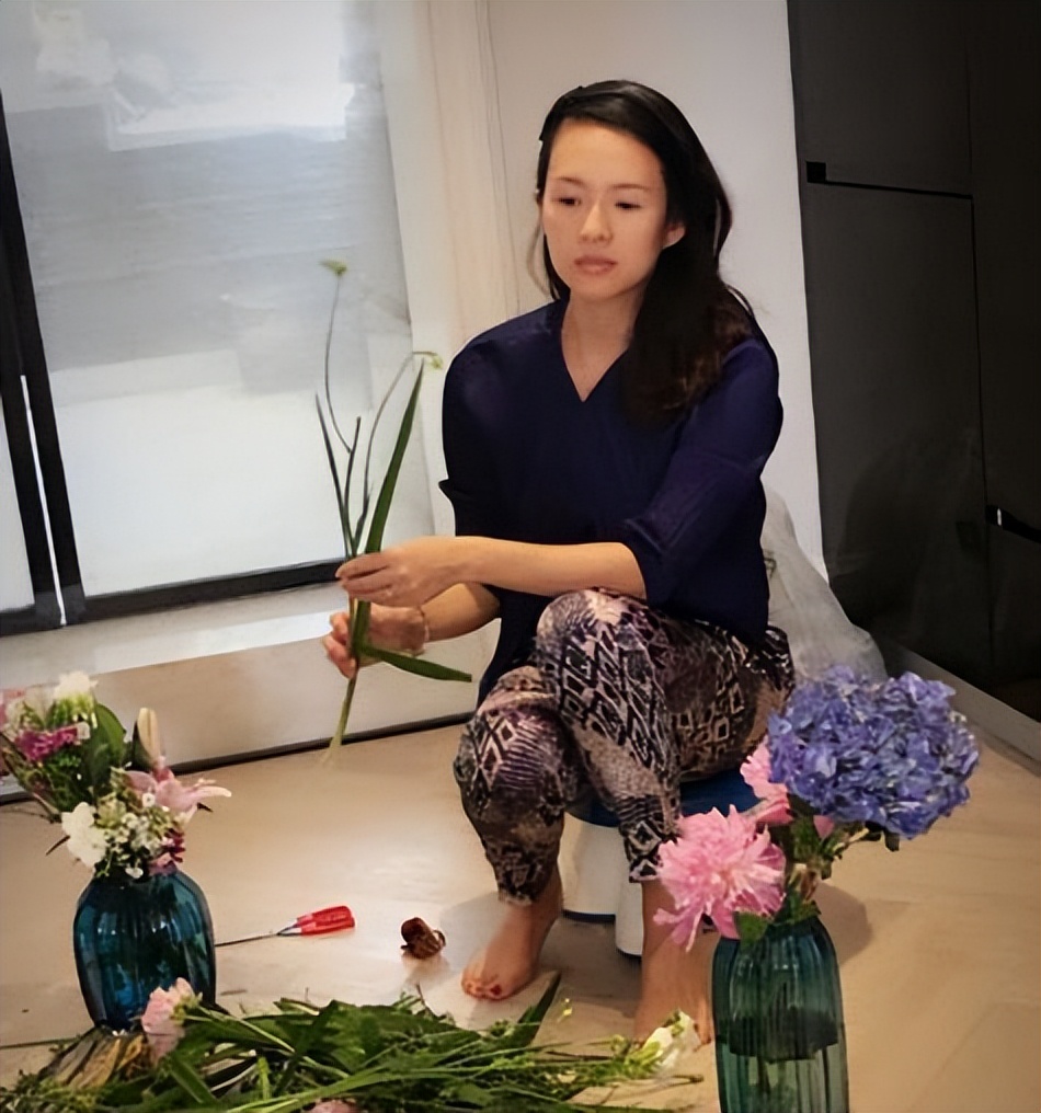 张柏芝章子怡对比,张柏芝跟章子怡谁脸型标准