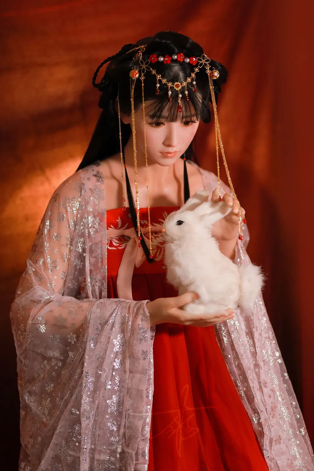 *欲情**实录：硅胶娃娃“到底”有多爽？