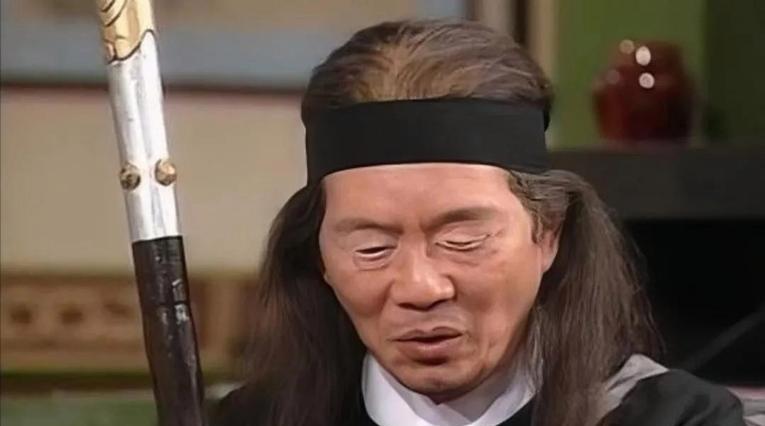 黄药师教杨过武功打败李莫愁,李莫愁能打过黄药师吗