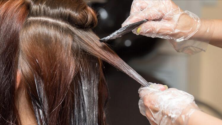 女性白发莫名增多？不要总认为是老了，或是体内缺乏这3种元素