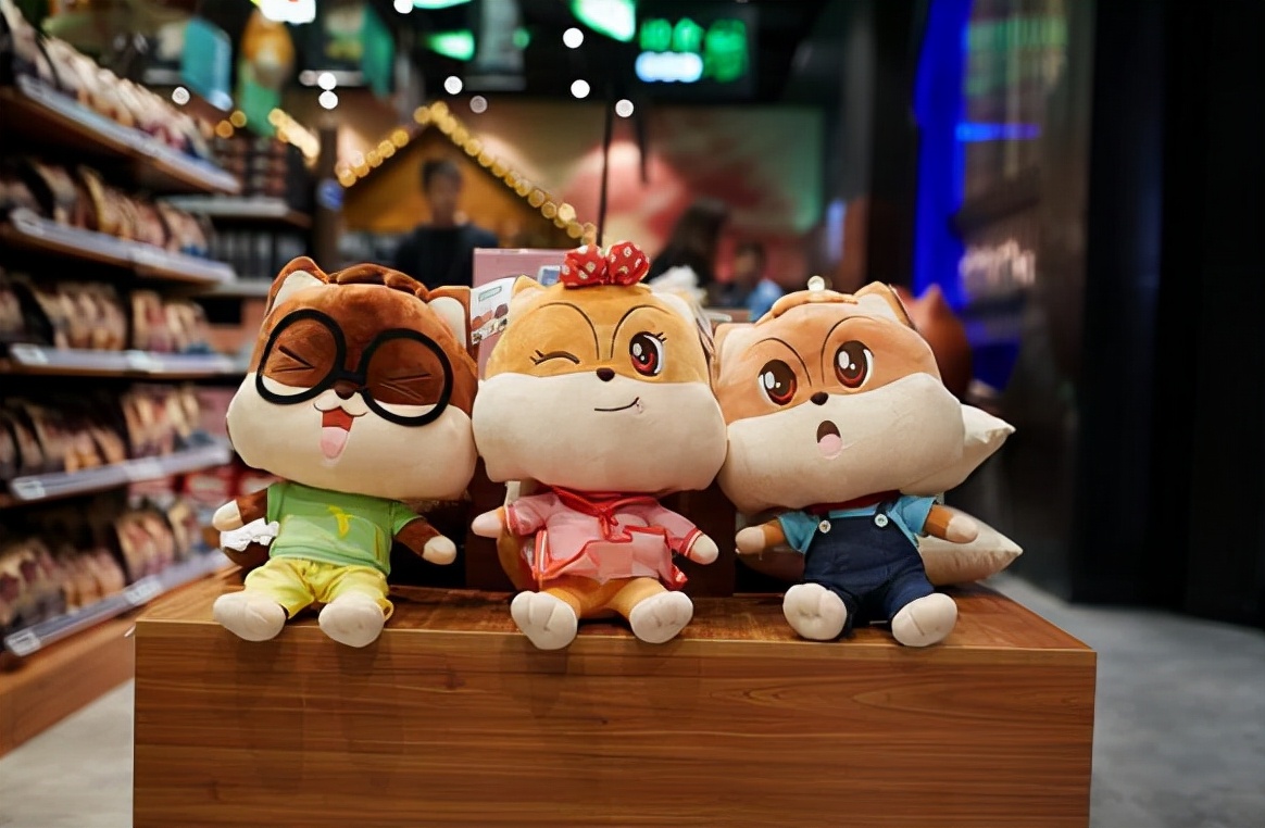 三只松鼠线下分销挣钱吗,三只松鼠电商发展思路