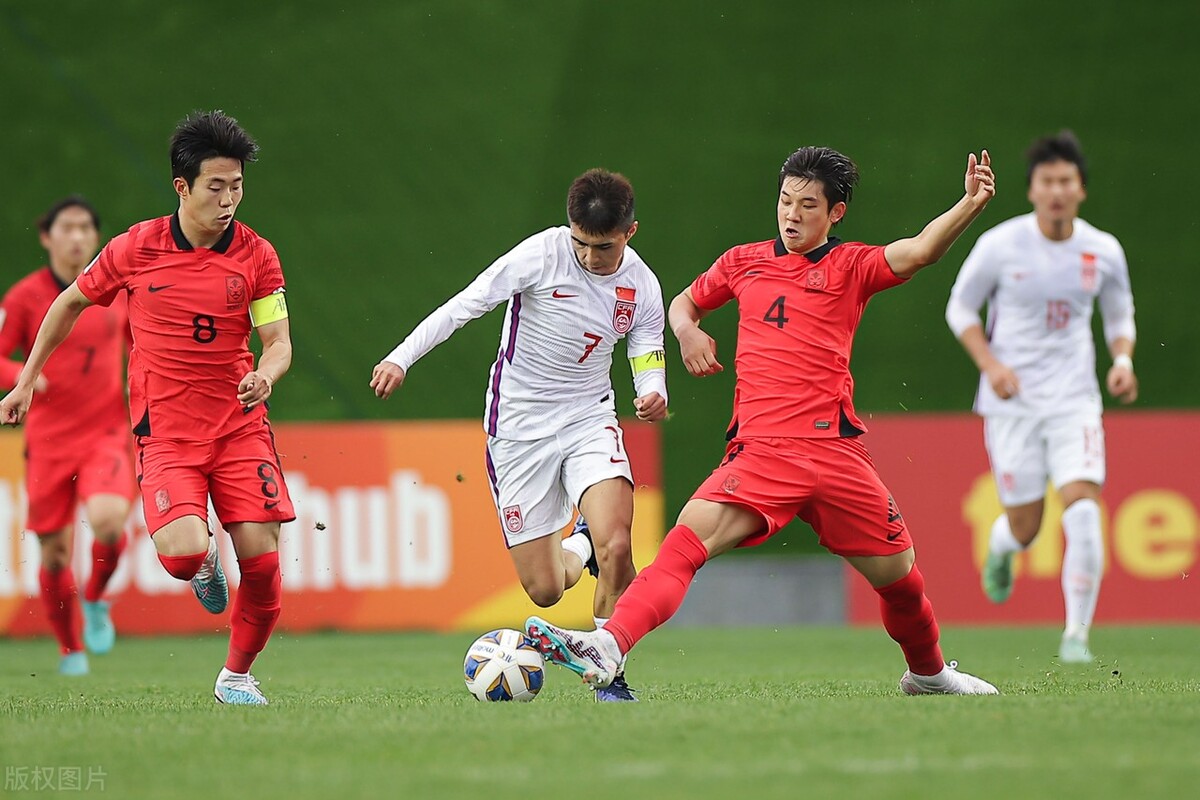 1/4决赛中国男足战韩国,中国男足3-2战胜韩国队