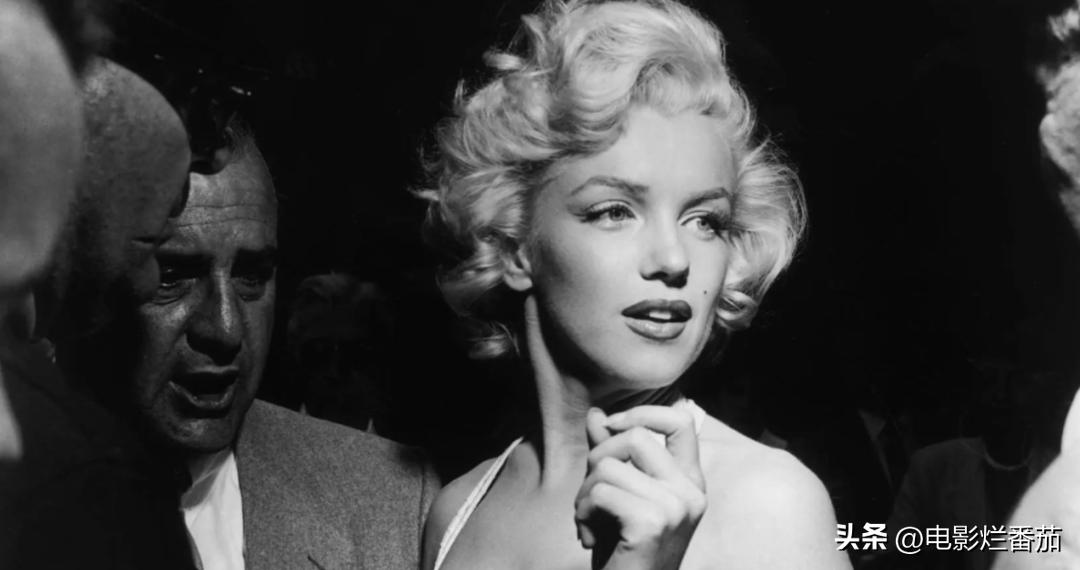 1万美金舔脚半小时?导演昆汀被曝恋足癖,影片多次出现脚的场景