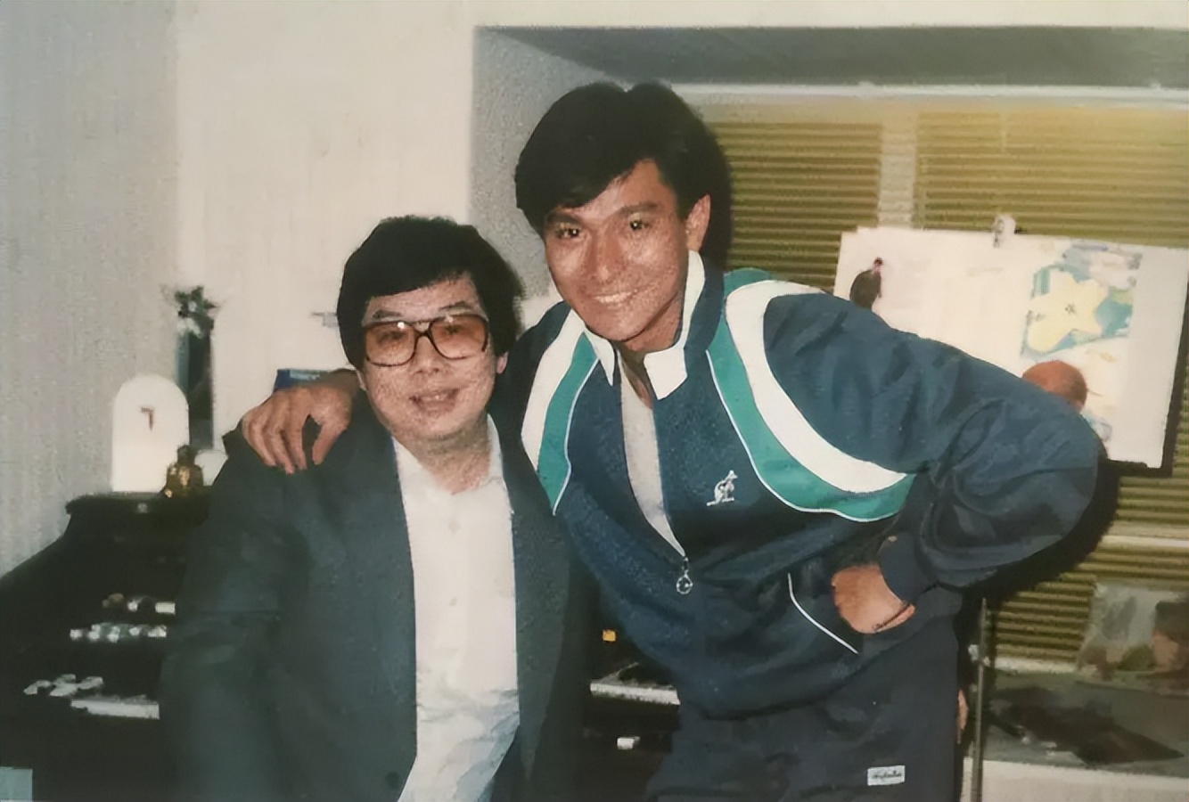 王菲和谢霆锋张柏芝的情史,李亚鹏与王菲现在的情史