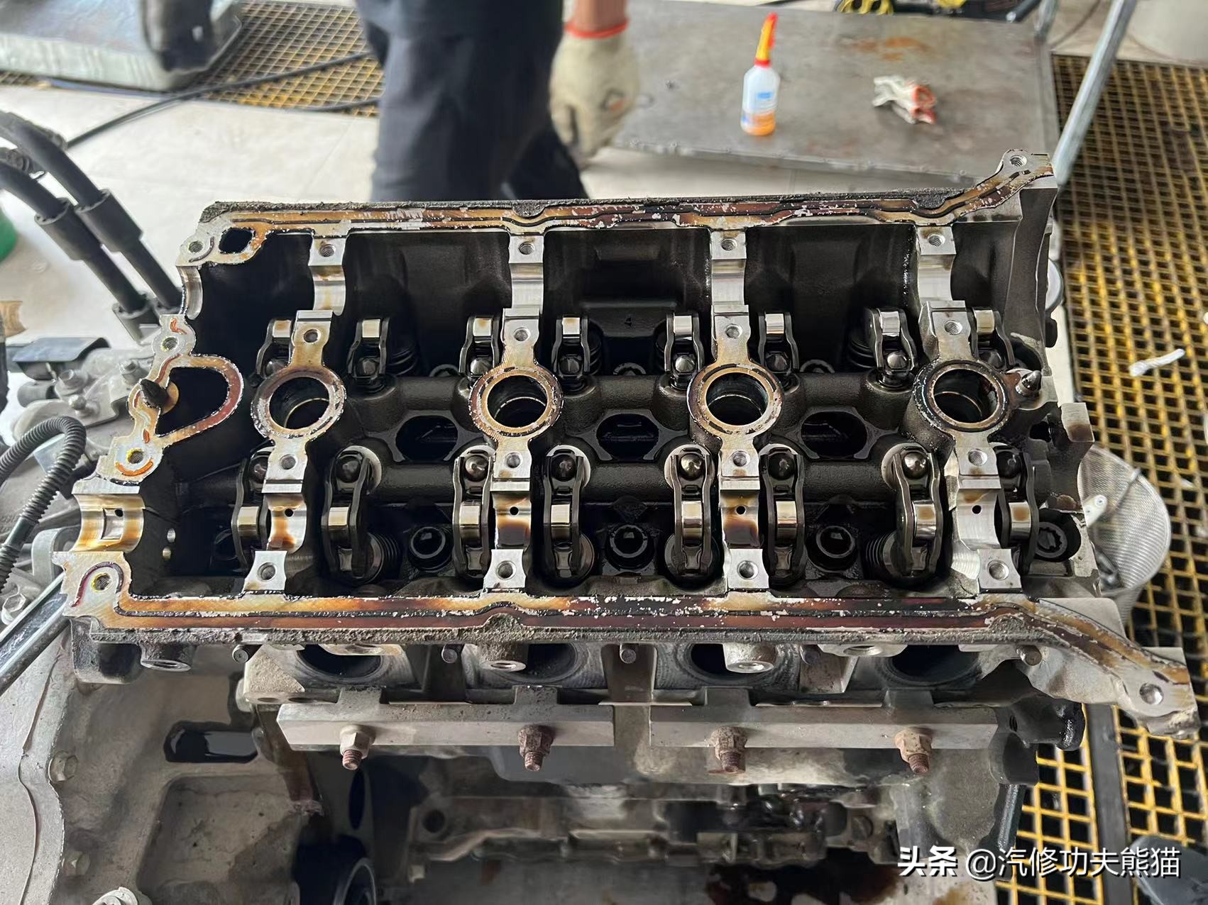 严谨的德国工人钣金修复,严谨的德国师傅修复事故车