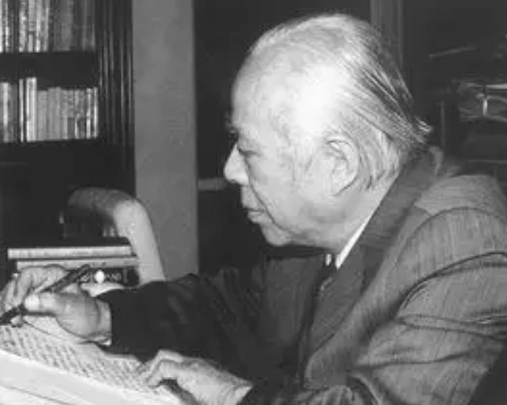 周而复参观*国靖**神社，回国后被开除*党**籍，16年后*纪委中**决定：平反