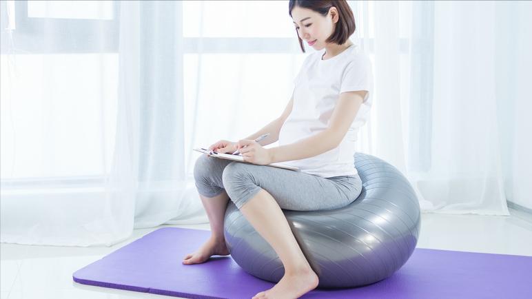 屁股大的女人好生养？有科学依据吗？妇科医生讲出实情