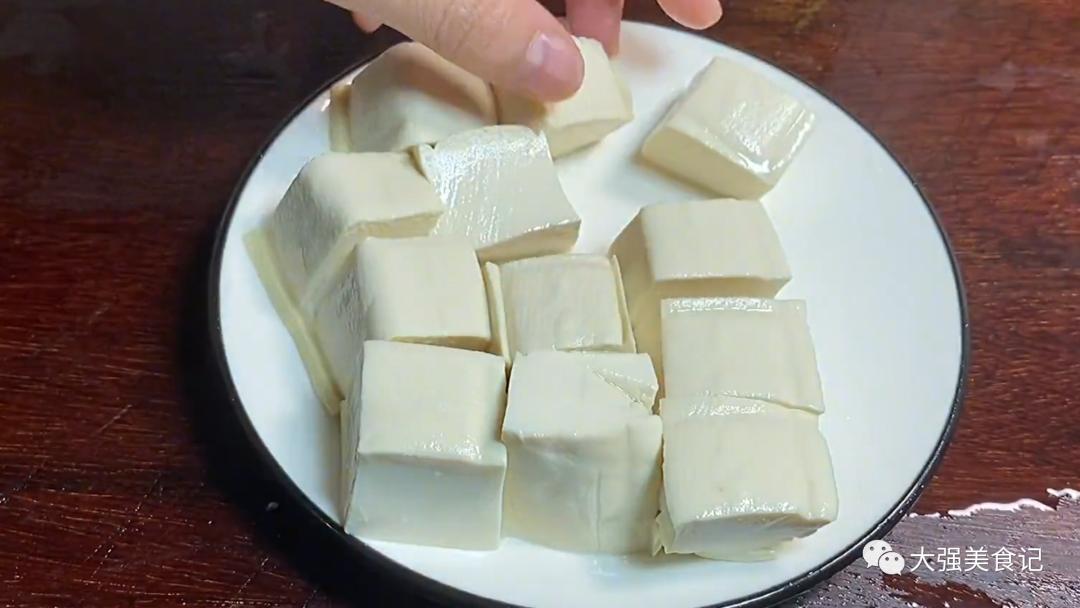 又发现5种药物对新冠病毒有疗效,新毒株出现会造成下一轮感染吗