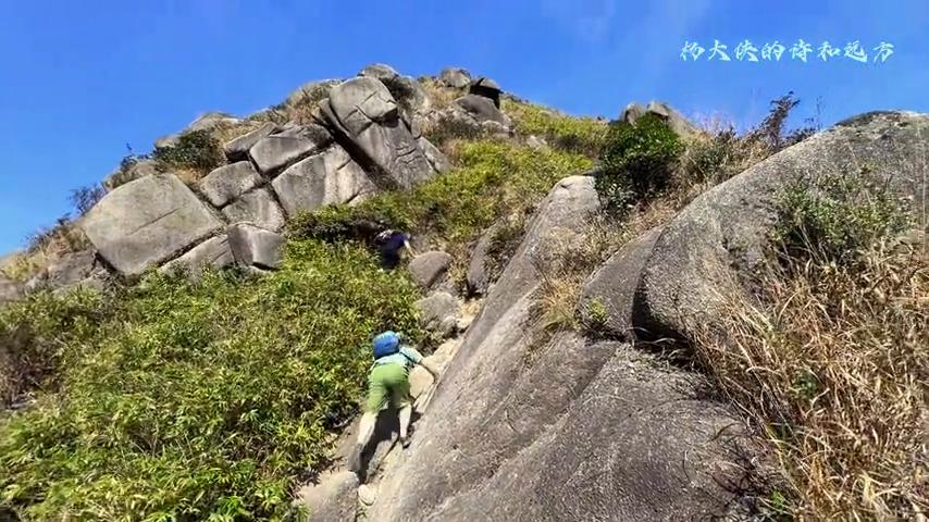 广东海岸线最漂亮的山,广东最高的山景点