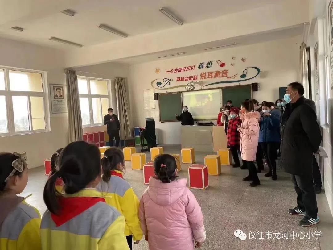 榫欐渤灏忓鍏冩棪,榫欐渤灏忓鍏冩棪鑱旀鏅氫細