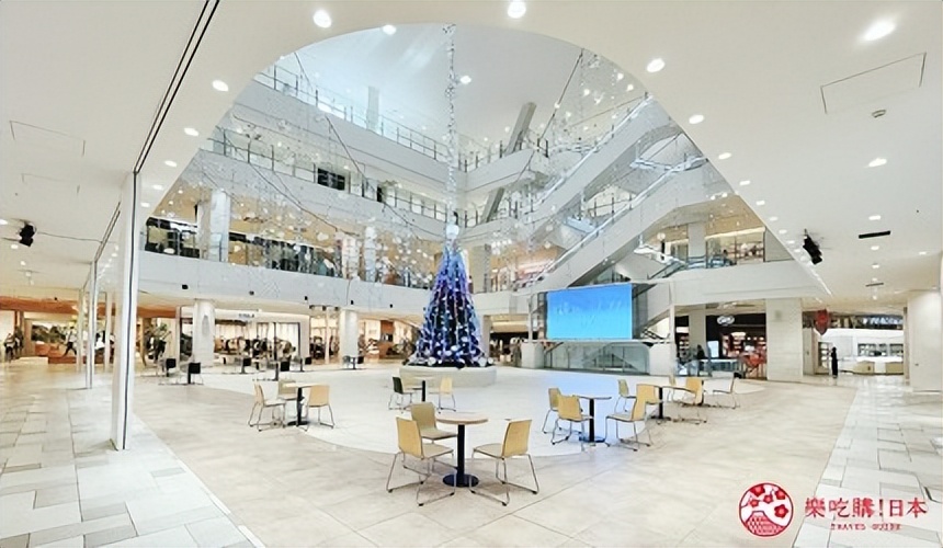 15分钟直达那霸机场！冲绳购物中心「SAN-A浦添西海岸PARCOCITY」