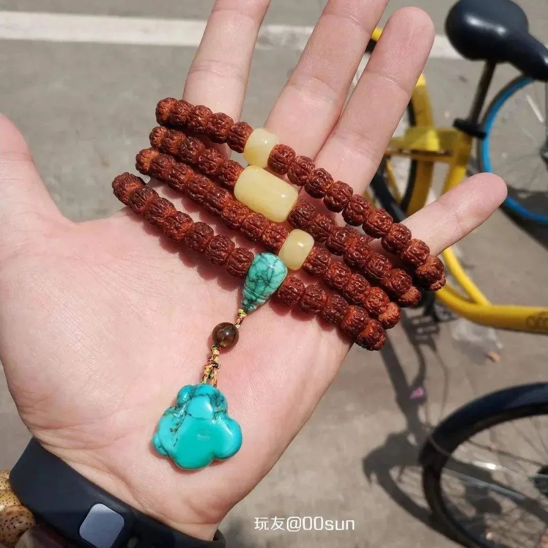 金刚变红和玉化的原因,玩了三年没有玉化的金刚