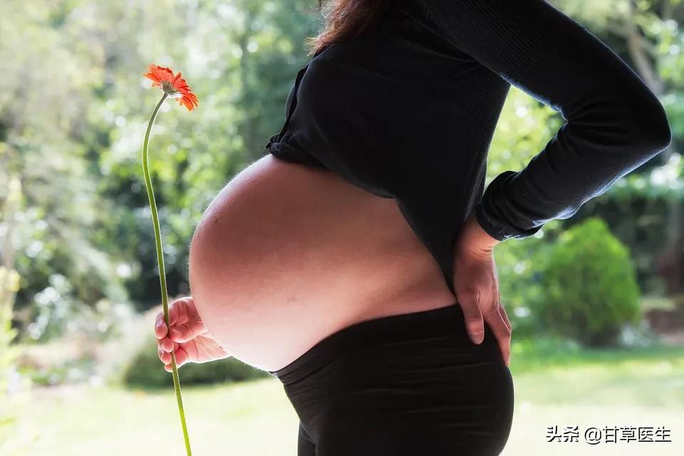 八年不孕苦，一朝结喜果