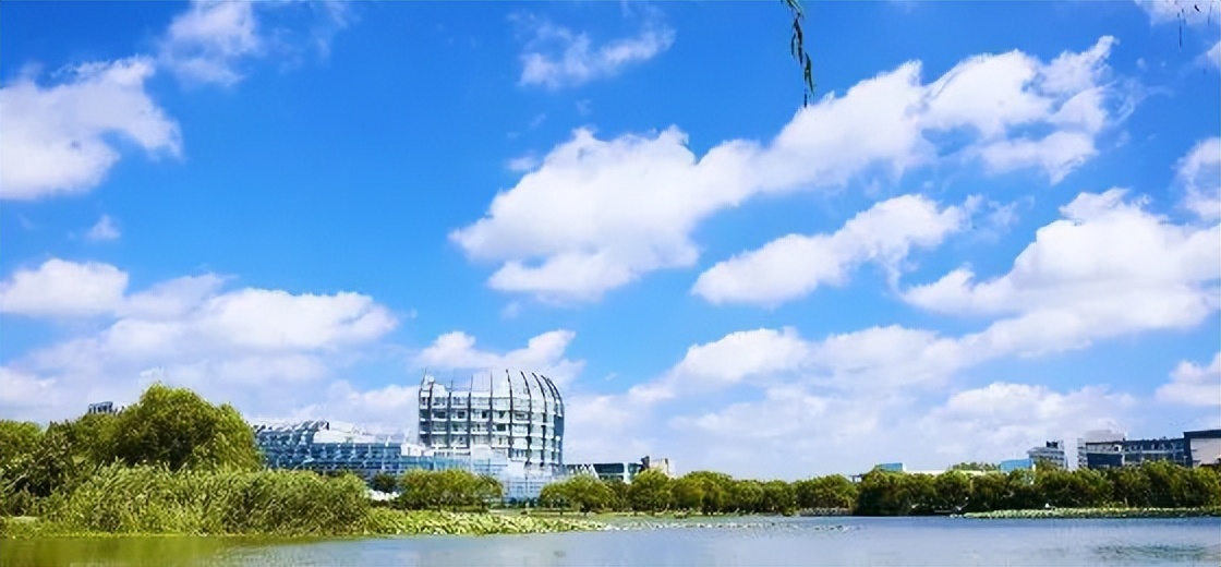 【云端研学】在龚俊同款母校东华大学读研究生是一种什么体验？