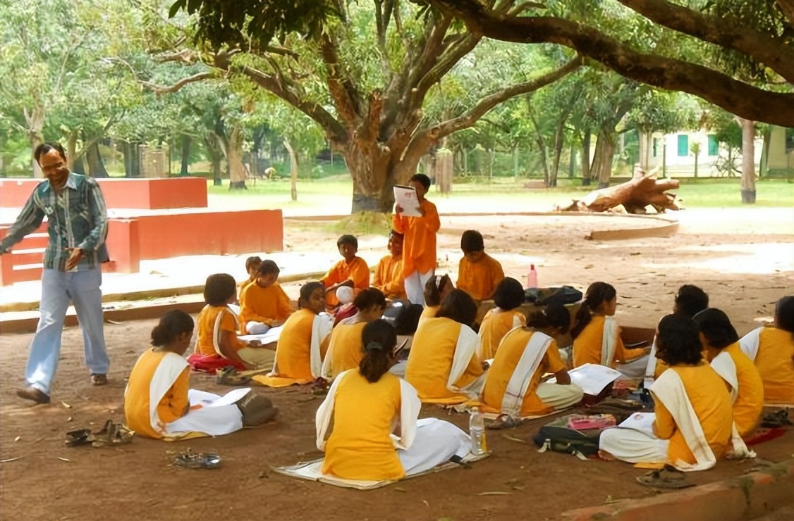 泰戈尔教育理论,泰戈尔教育