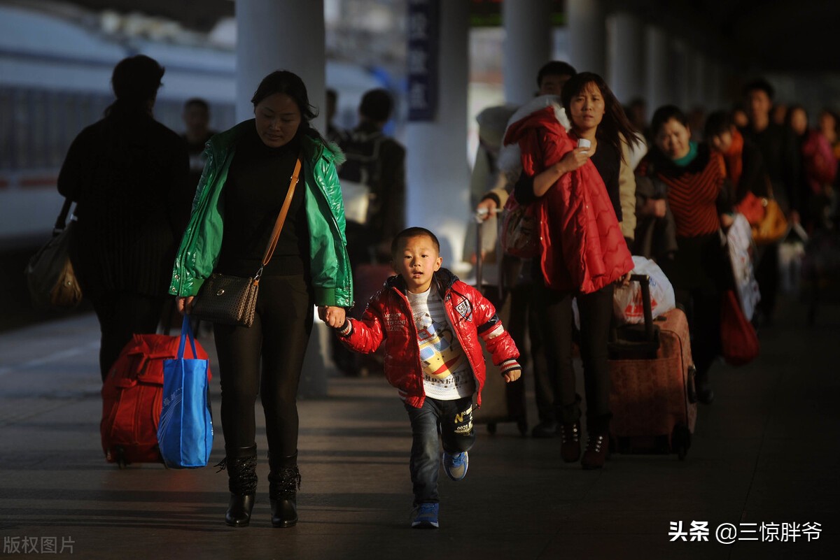 8090后南下广东回忆,80后在广东漂泊的故事