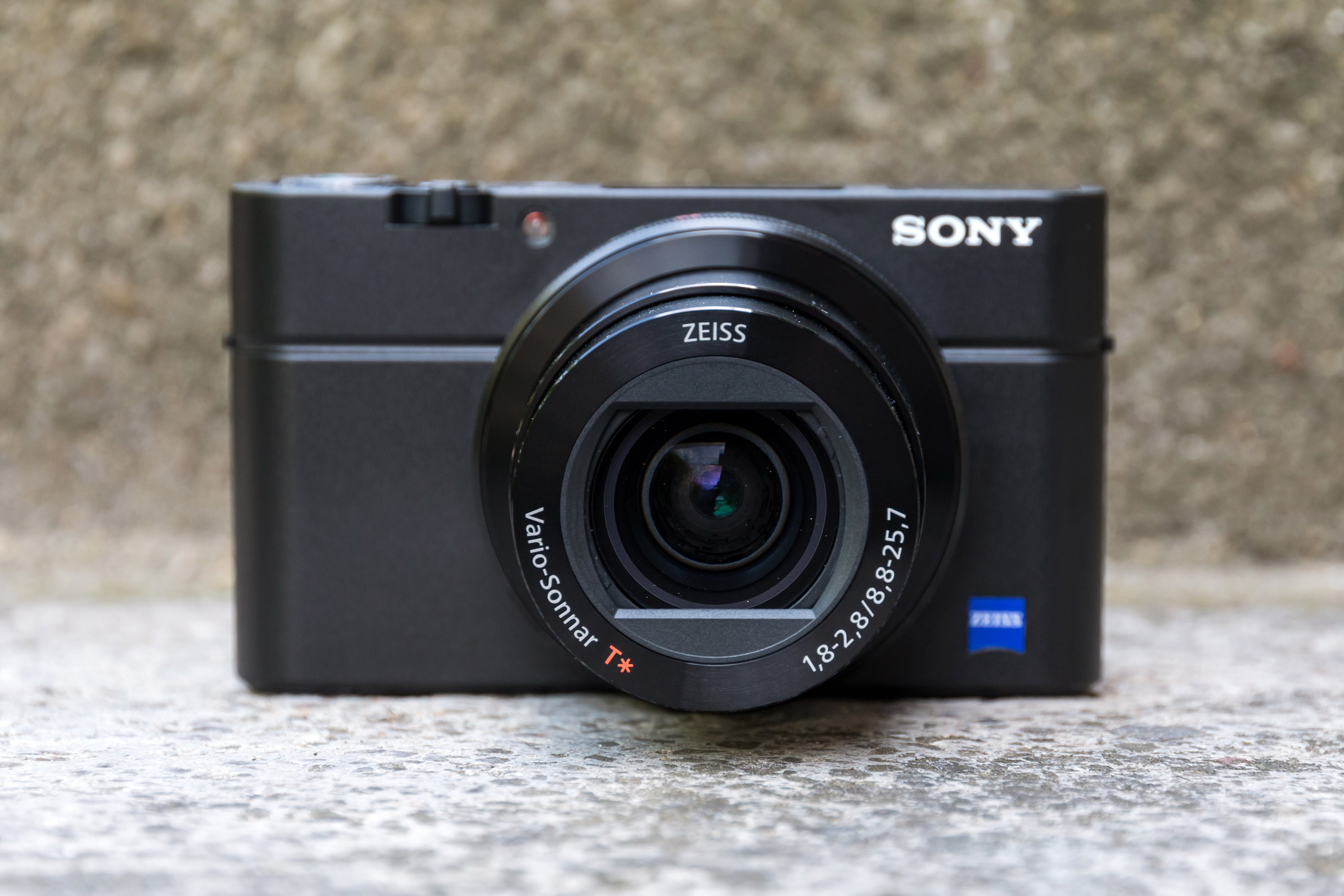 索尼15年前的数码相机有哪些,10年前索尼1600万像素的相机