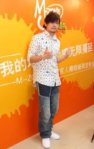 截止2020周杰伦代言了哪些品牌,周杰伦什么时候代言的可比克薯片