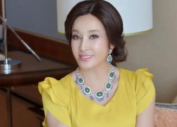 面部衰老皱纹解剖图,面部皱纹衰老对比图