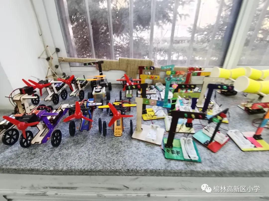 小学落实双减的亮点,榆林市第十八小学双减宣传