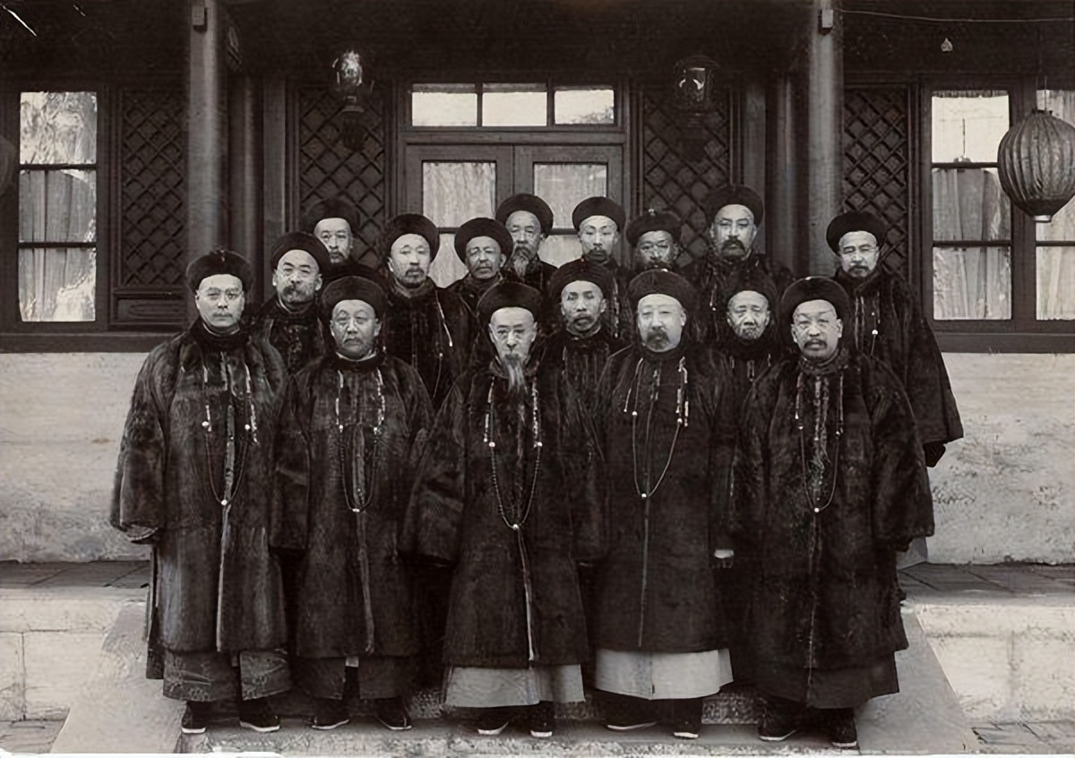 从“西狩”到灭国，大清是怎样把自己一步步带崩的？