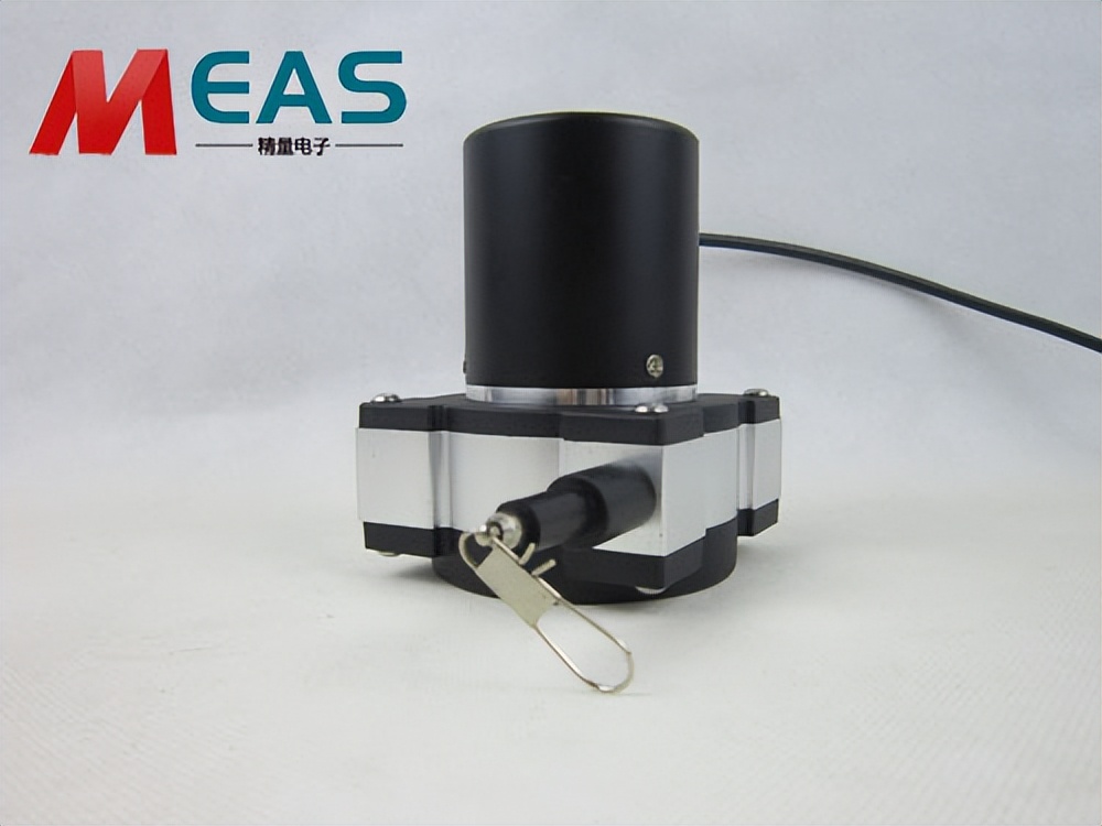 电阻传感器测量线位移的应用,电阻式位移传感器性能指标