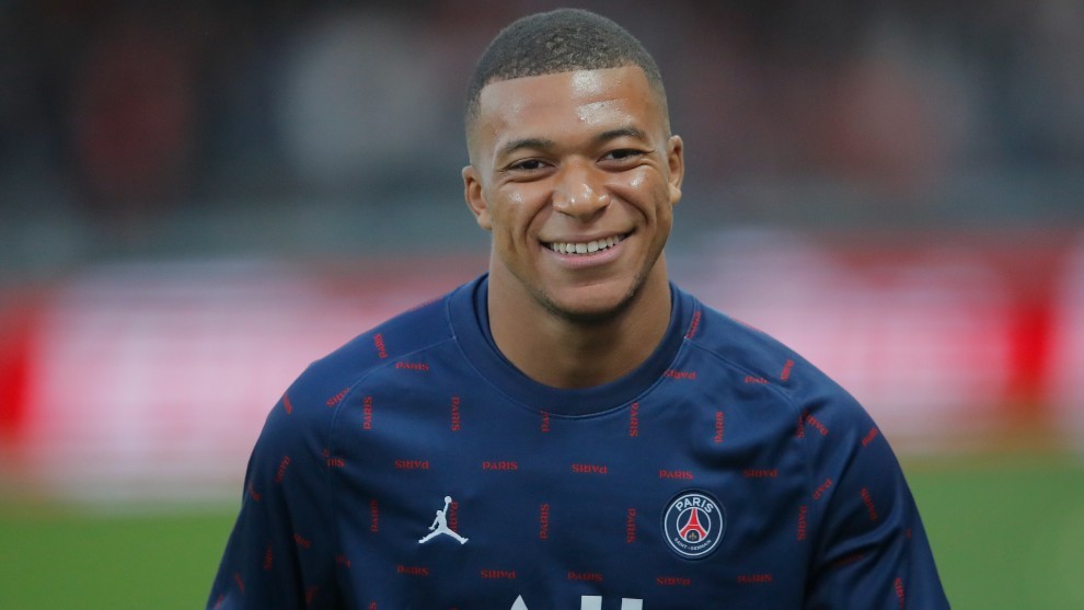 身价最高的足球运动员梅西,足坛现役第一人梅西