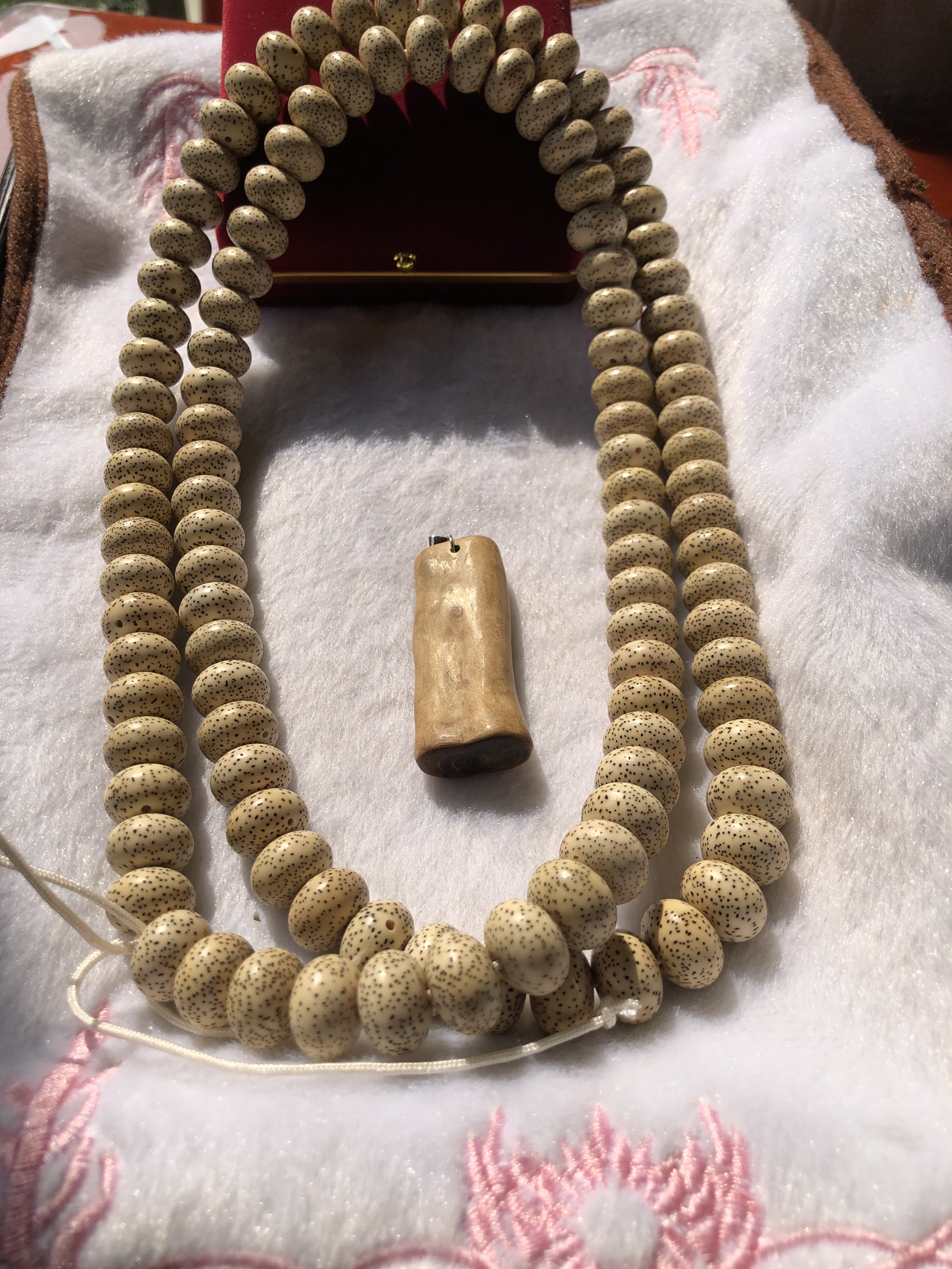 星月菩提色差是什么原因,星月菩提出现色差怎么补救