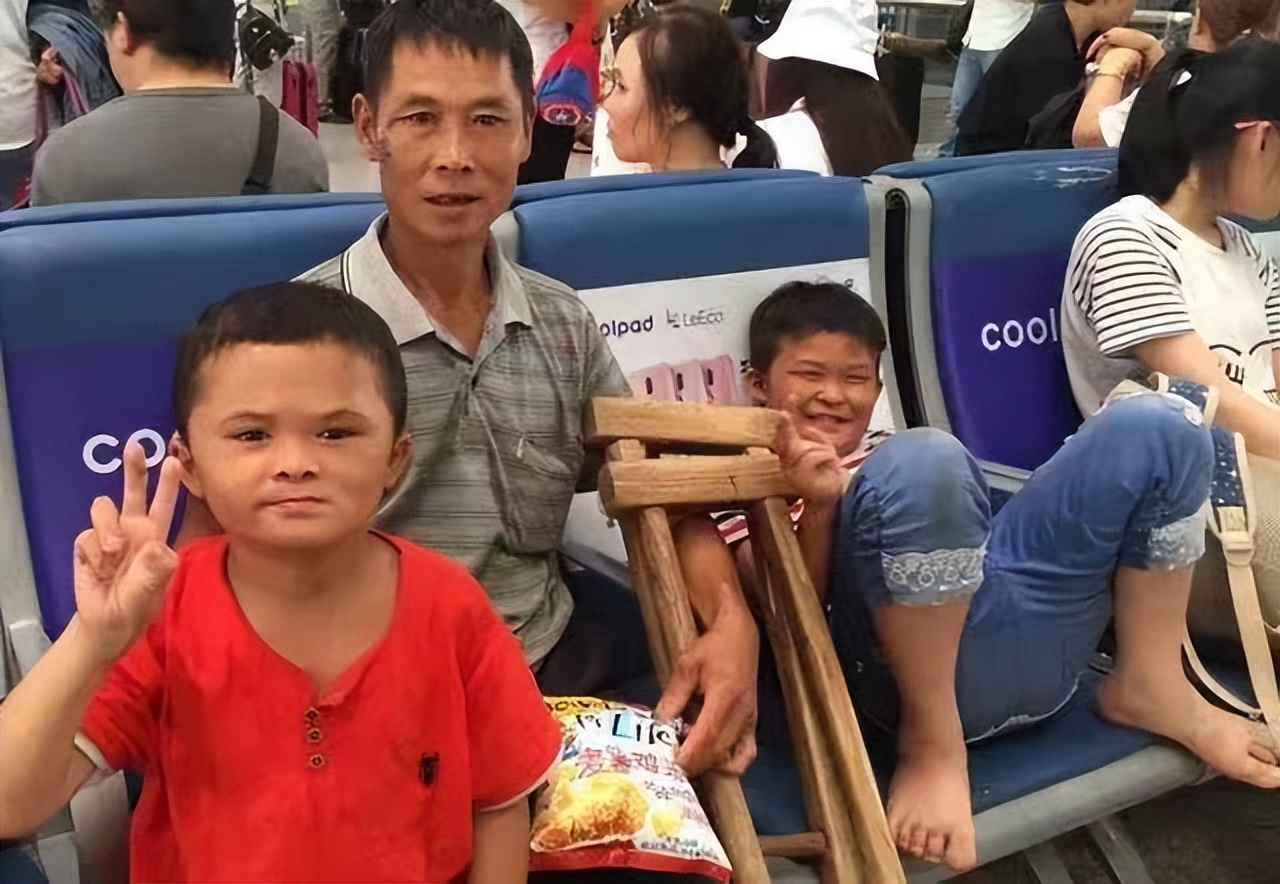 酷似马云的小男孩现状,长相酷似马云的小男孩现状