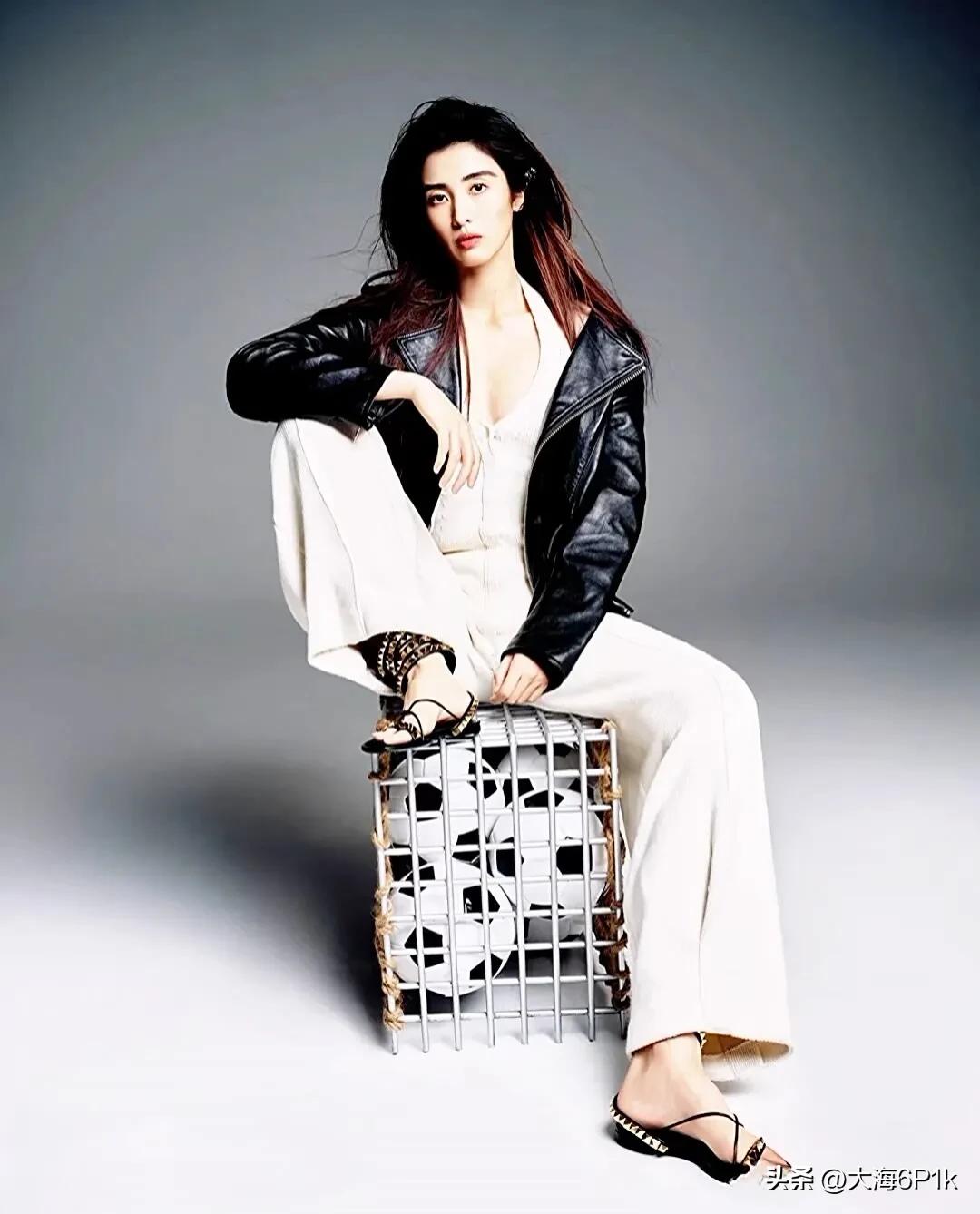 赵丽娜女足足球门将,足球女神赵丽娜抖音