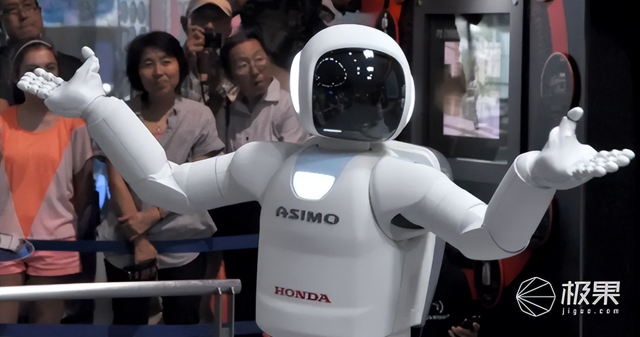 asimo机器人研发历史,asimo机器人技术
