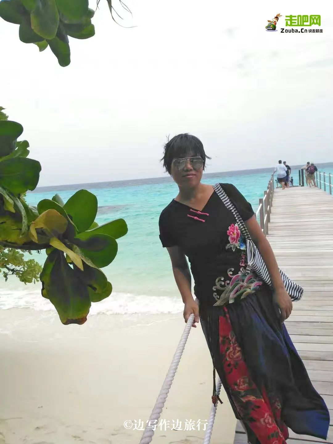 贫穷女大学生第一次出国旅行去哪,女生穷游4年游了24个国家