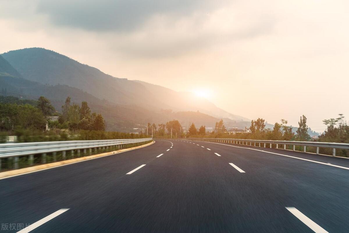 好莱客和百得胜全屋定制哪个更好,百得胜全屋定制与欧派比较