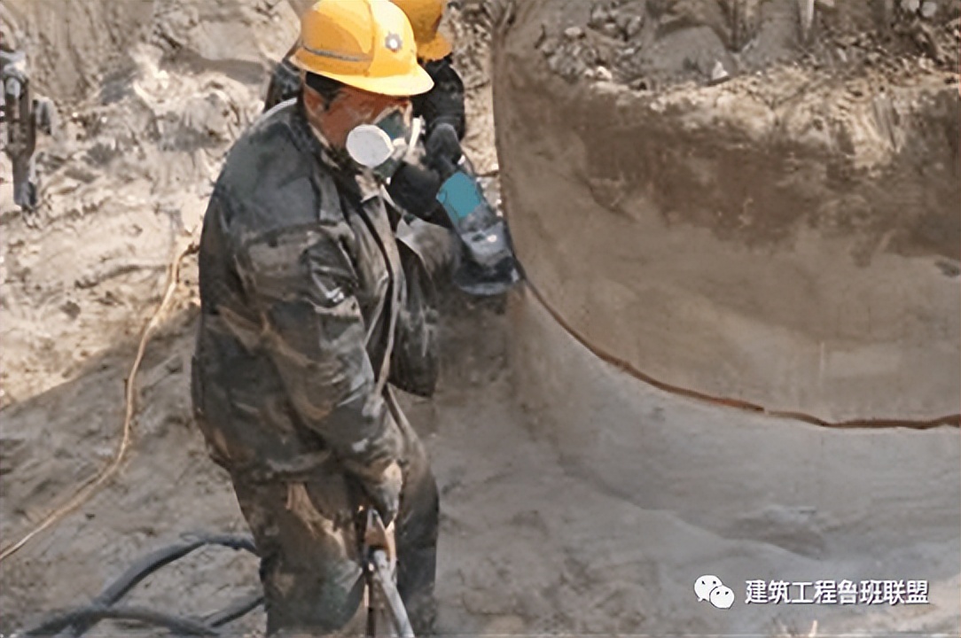 灌注桩桩头破除哪个规范要求,桩基桩头处理方法