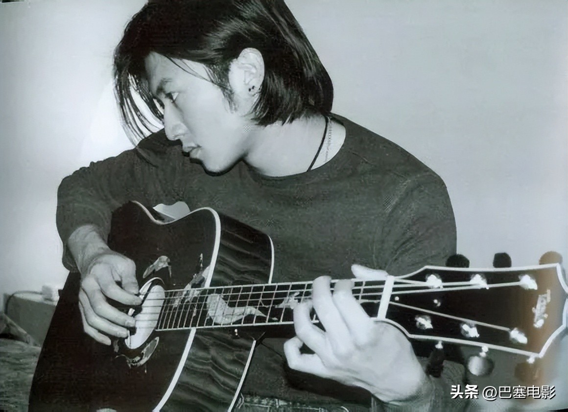 王菲谢霆锋旧照曝光甜蜜,谢霆锋王菲早期恩爱场面