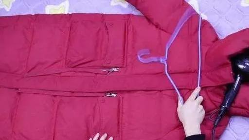 羽绒服机洗结块怎么办,羽绒服刚刚洗后成团怎么办