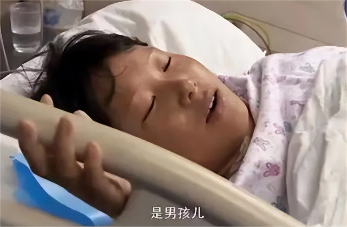 揭秘“双性人”真实生活！上身女人下身男人，为避险独居深山40年