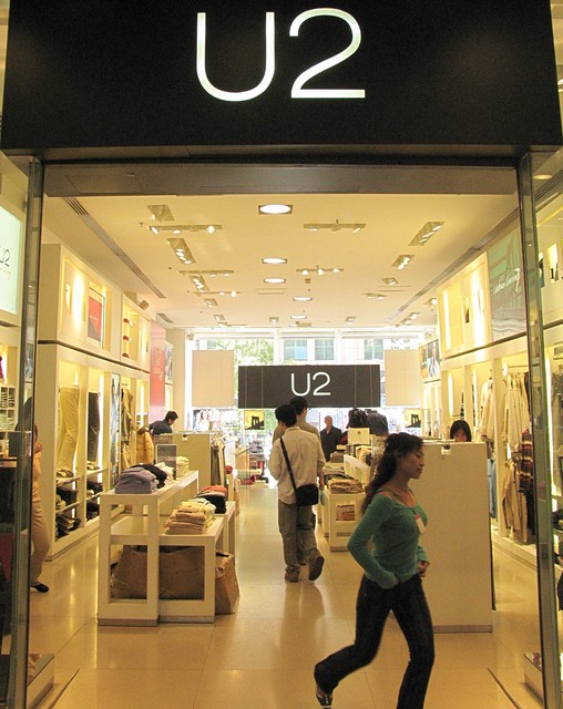 为什么啥都不懂的人喜欢穿名牌,爱穿打折名牌的人