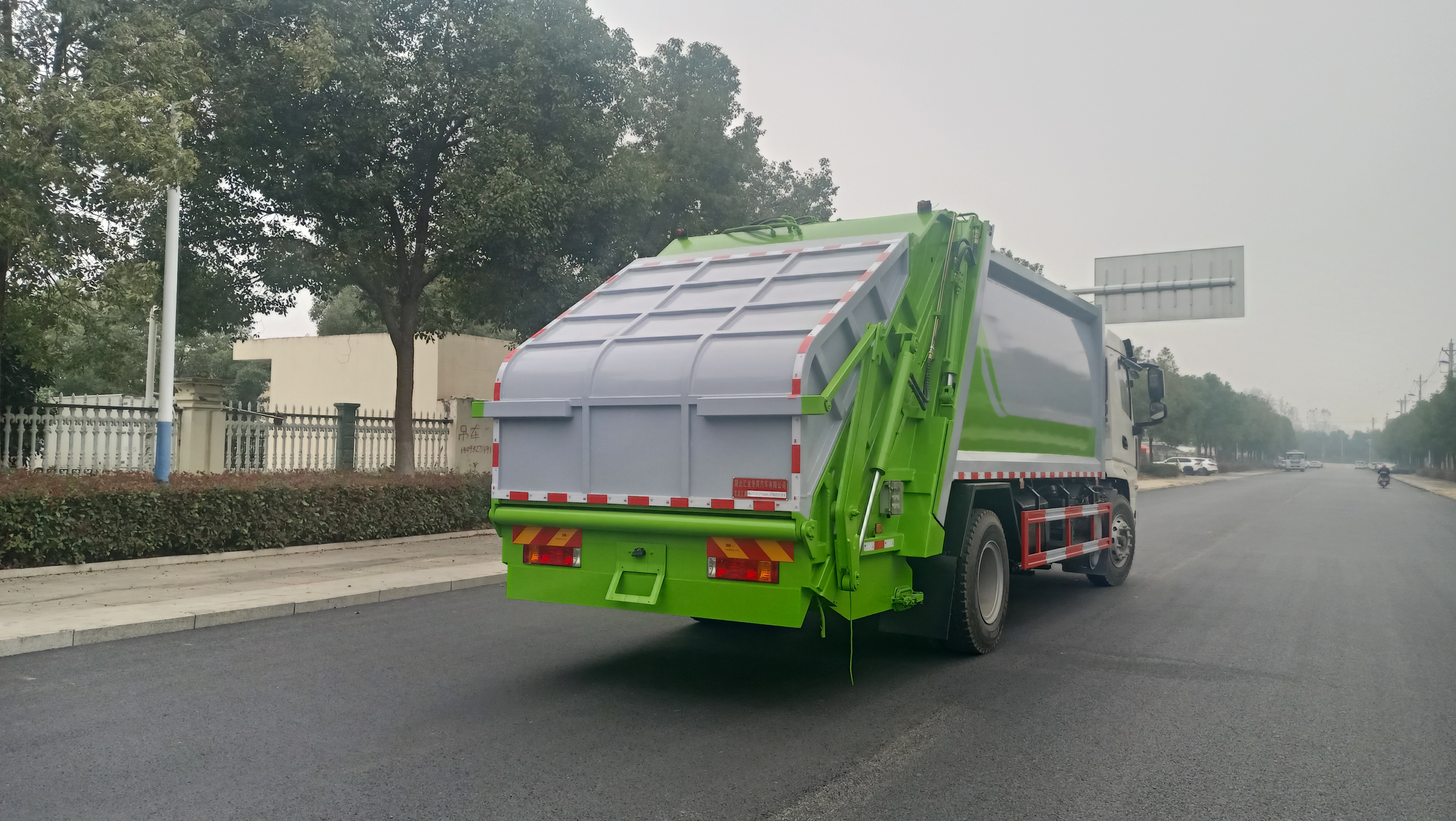 压缩垃圾车现车价格,2020大型压缩垃圾车全新报价