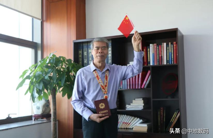 一件事记一辈子,一件事记了一辈子