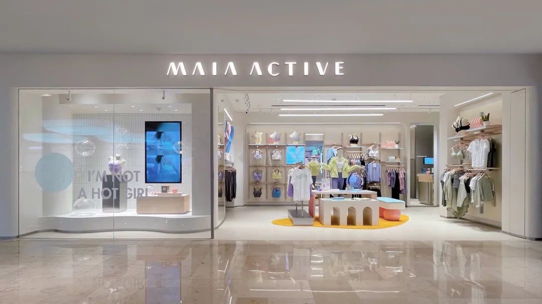 南京德基一期到二期怎么走,南京德基有多少个品牌