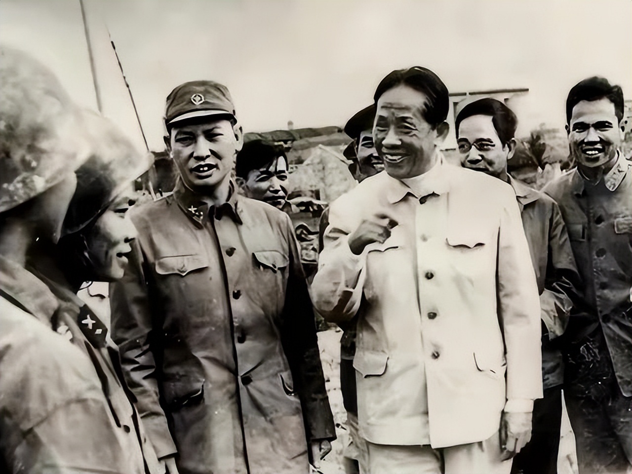 1977年黎笋访华，以中越关系为要挟强要筹码得逞了吗？