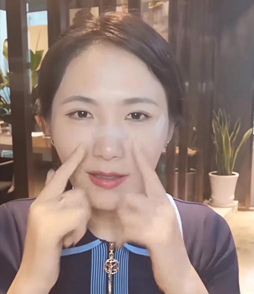 法令纹泛红暗沉做什么医美,法令纹早睡早起消除得了吗