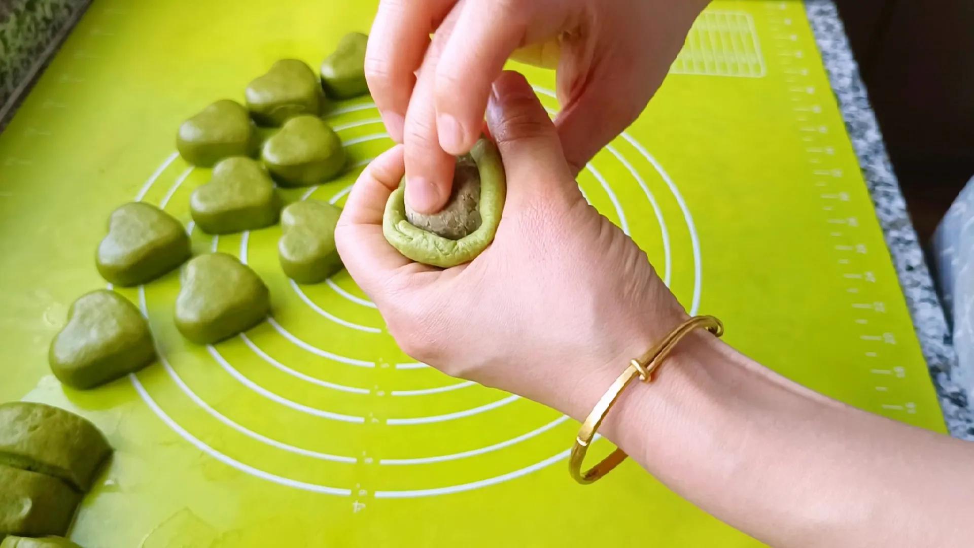 天气热给孩子做点解暑的菜,夏天宝宝可以多喝绿豆汤解暑吗