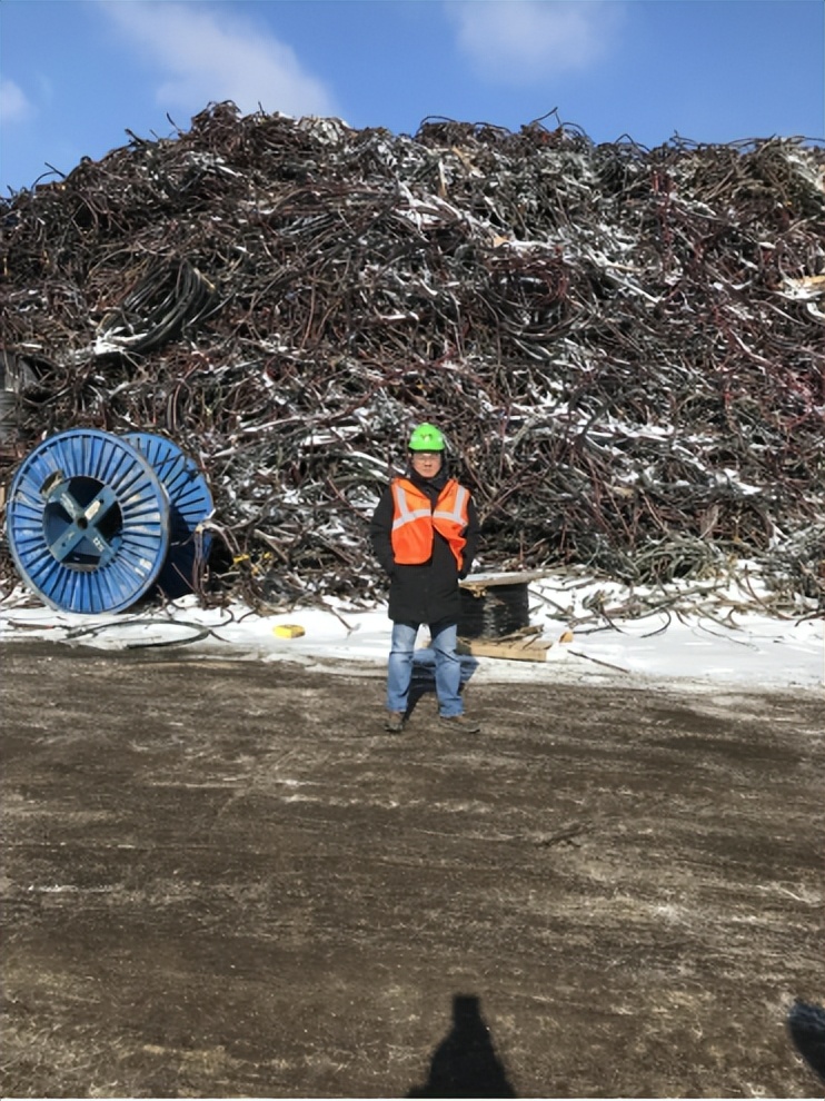 我用AI卖废料，平台上线两年，成交3亿+美金|对话创始人