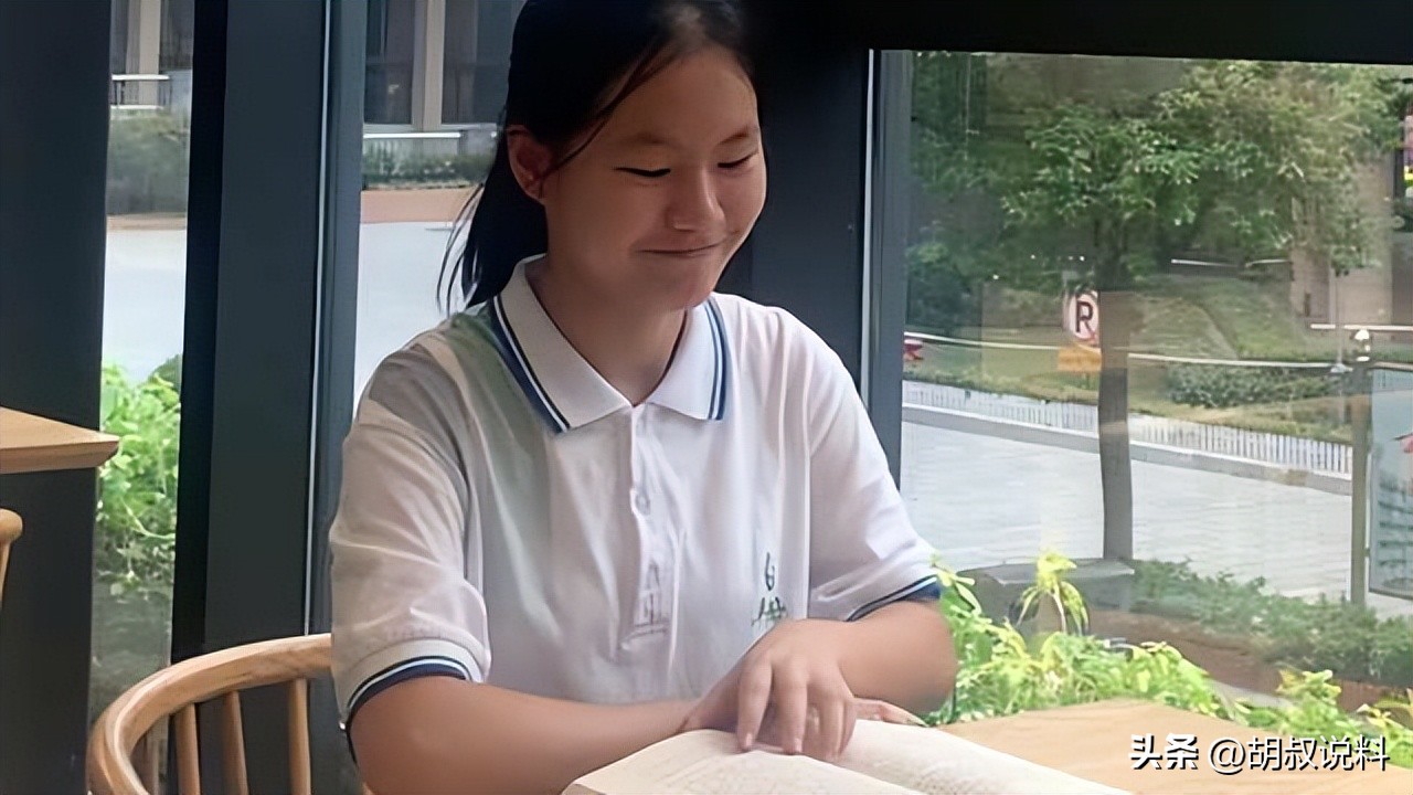 00后广东女孩直言懒得考清华北大,16岁女孩扬言懒得考北大